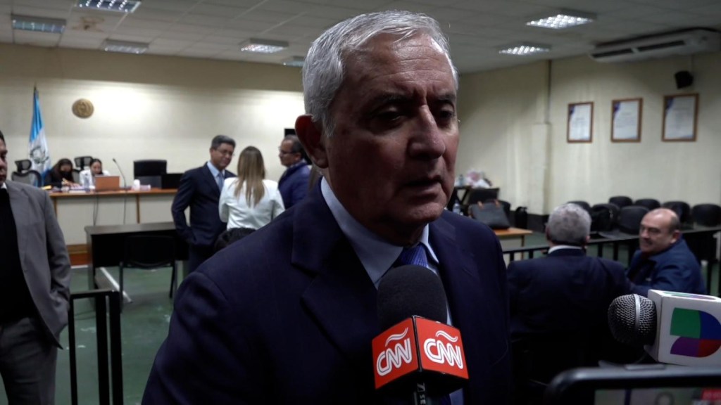Expresidente Otto Pérez Molina reacciona a falta en su contra en Guatemala