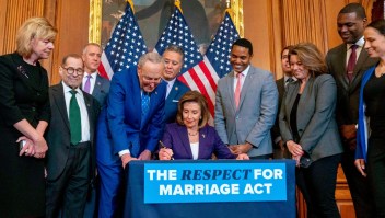 Congreso aprueba ley que protege el matrimonio igualitario o interracial