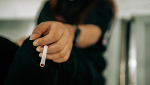 EE.UU.: Corte Suprema rechaza solicitud que bloquea venta de cigarrillos con sabor