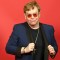 ¿Por qué Elton John se despide de seguidores en Twitter?