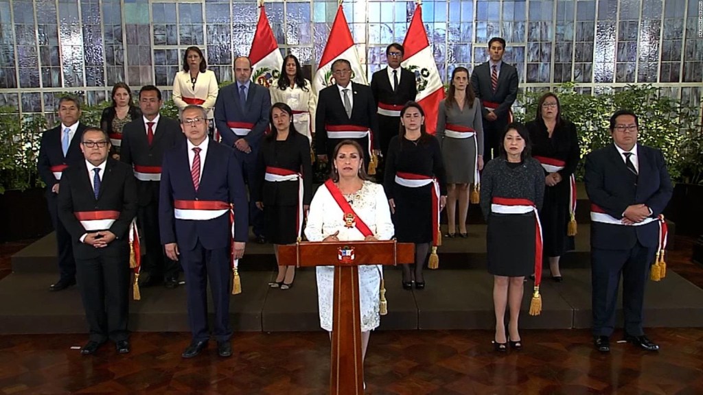 Analista dice nuevo gabinete de Perú "tiene otro nivel"