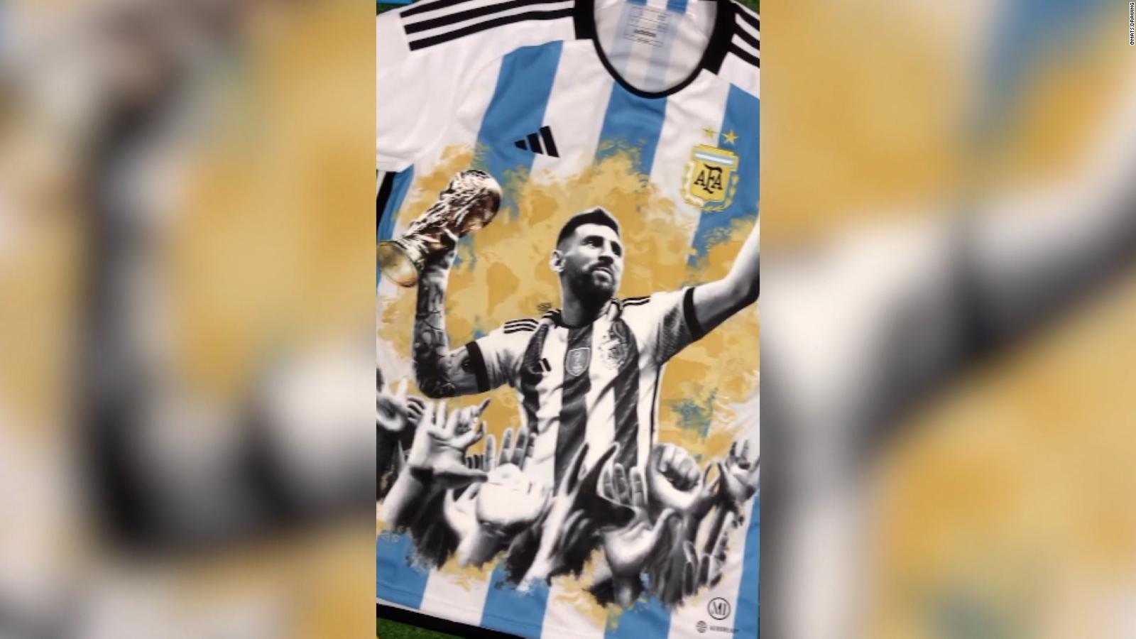 Messi se apresenta à seleção argentina com camiseta de R$ 6 mil; veja