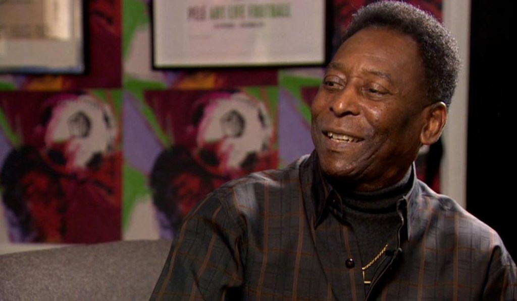 Pelé para CNN en 2015: Si no hubiera sido futbolista, hubiera sido músico