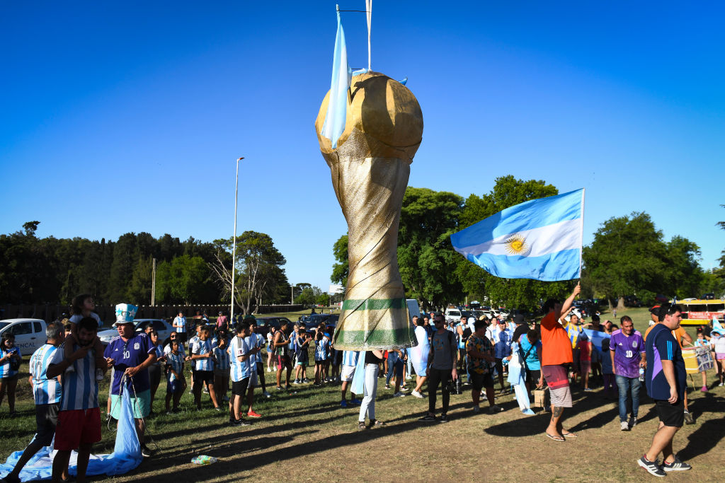 Hombre muere en medio de celebraciones de la Copa del Mundo en Argentina
