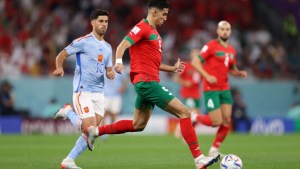 España busca los cuartos de final ante el sorprendente Marruecos.