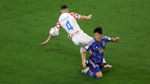 Japón y Croacia juegan uno de los encuentros de los octavos de final del Mundial de Qatar 2022.