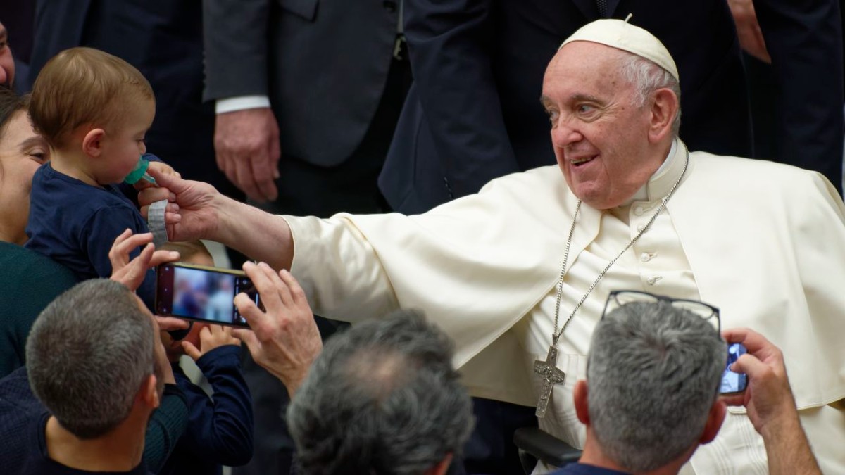 Pope Francis Has Already Signed His Resignation Letter In Case Of Ill ...