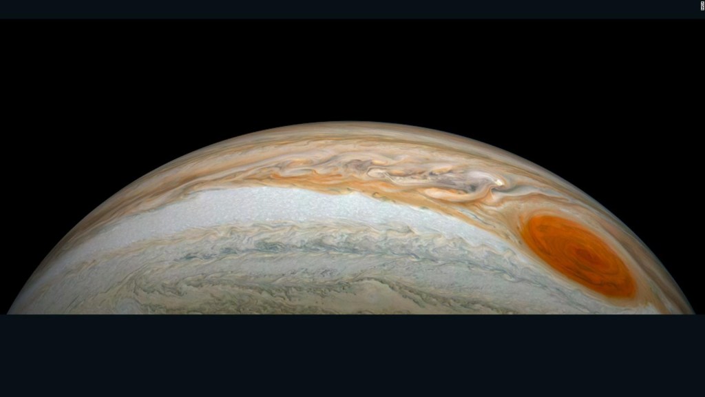 Juno probe survives radiation hit from Jupiter