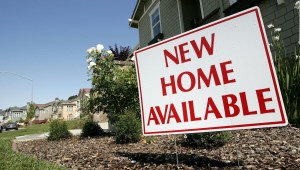 Bajan tasas de interés hipotecario en EE.UU.