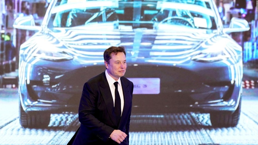 ¿Cómo perdió Elon Musk US$ 200.000 millones de su fortuna?