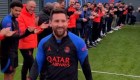 Lionel Messi tuvo un recibimiento de campeón en el PSG