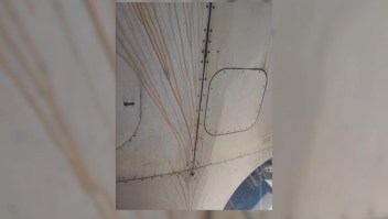Bala impacta avión de Aeroméxico en Culiacán