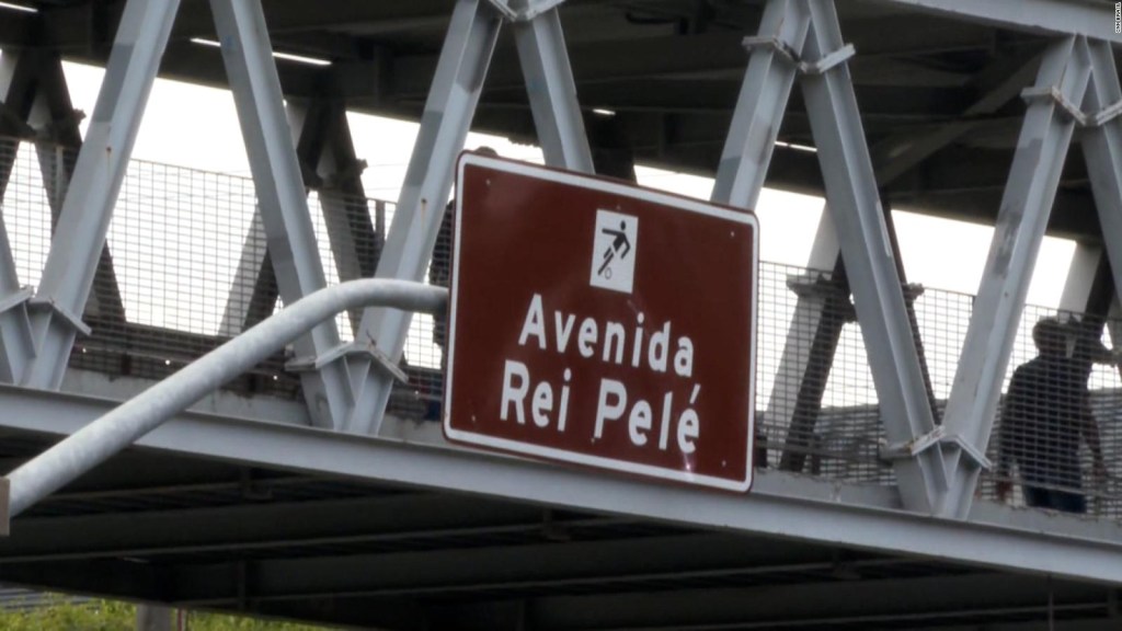 Una avenida importante en Río de Janeiro se llama "Rey Pelé"