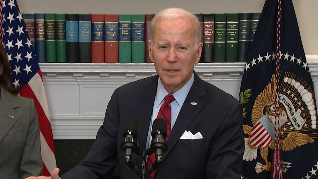 Biden recibe críticas por nuevas medidas para frenar la crisis inmigratoria