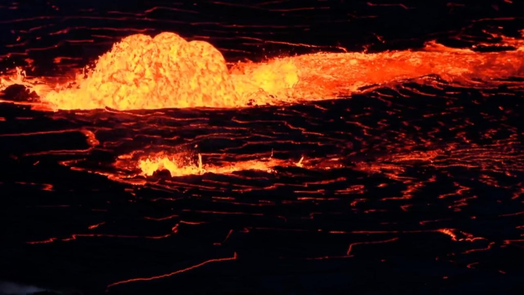 Hawaii'deki yanardağ patlamasından şoke eden görüntüler