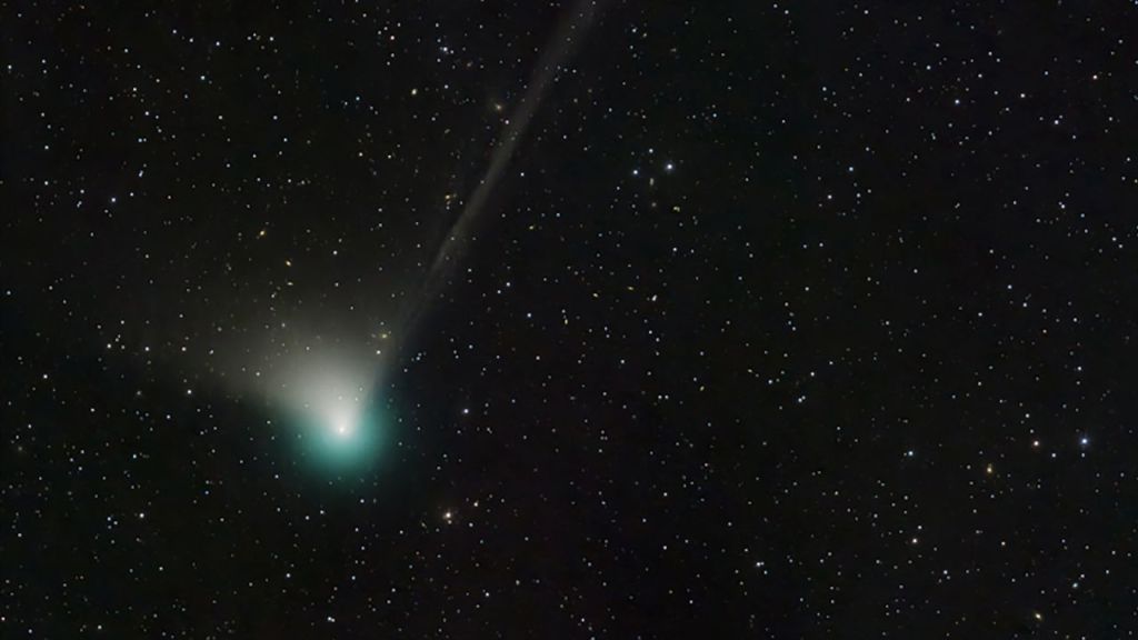Un inusual cometa verde podrá verse de noche por primera vez en 50.000 años