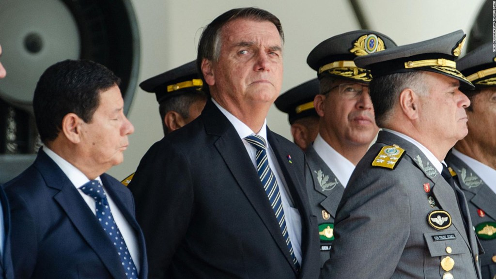 ¿Bolsonaro puede ser extraditado a Brasil?