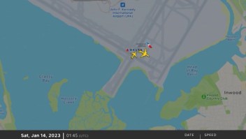 Animación de radar muestra cómo casi colisionan dos aviones de pasajeros