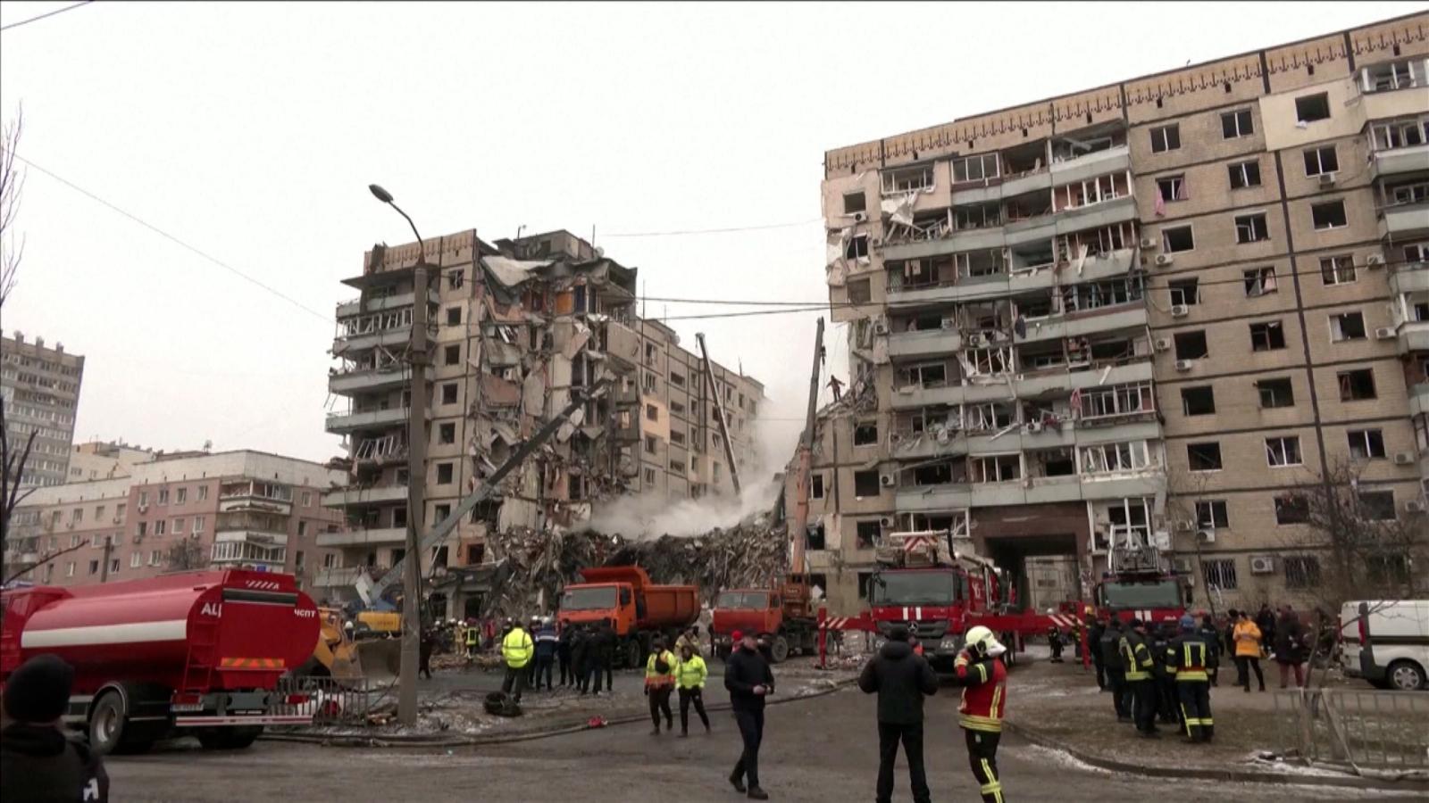 Russian Missiles Hit Apartment Building In Dnipro, 30 Dead - The ...