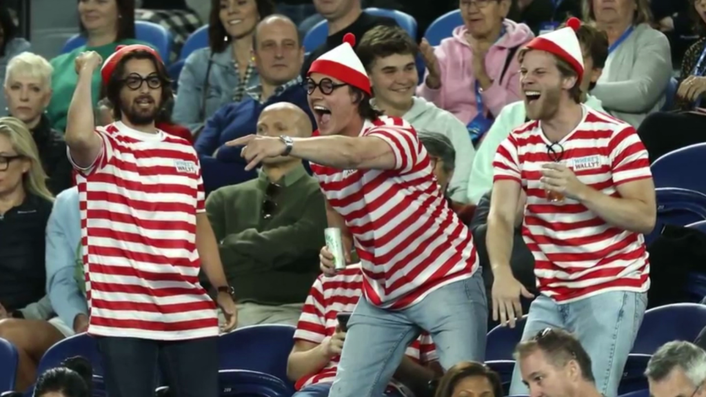 Djokovic y su enfado con aficionados vestidos de Wally