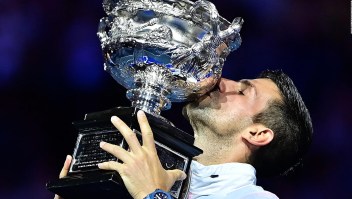 Djokovic pasa a superar a Nadal en títulos