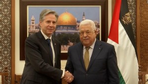 Antony Blinken se reúne con el líder palestino