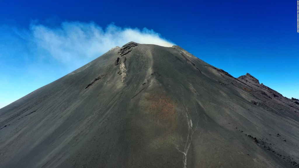 What happens with Popocatepetl volcanic activity?  Experts explain it