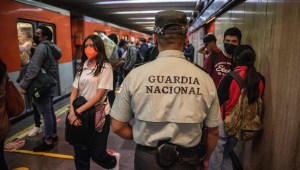 Guardia Nacional en el Metro de la Ciudad de México