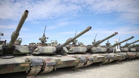 Los tanques llegarán a Ucrania, pero no pronto.