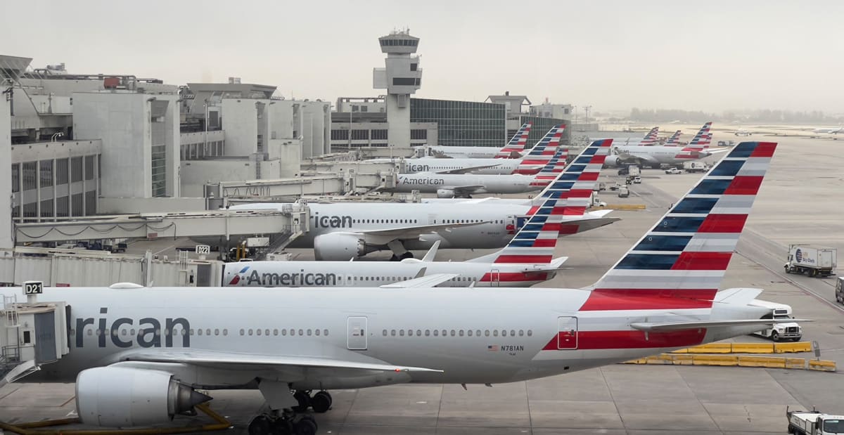 Vuelos en aeropuertos de Florida se retrasan varias horas por problema de  la Administración Federal de Aviación