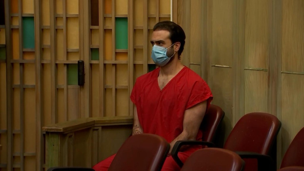 The moment when Pablo Lyle was sentenced to 5 years in prison