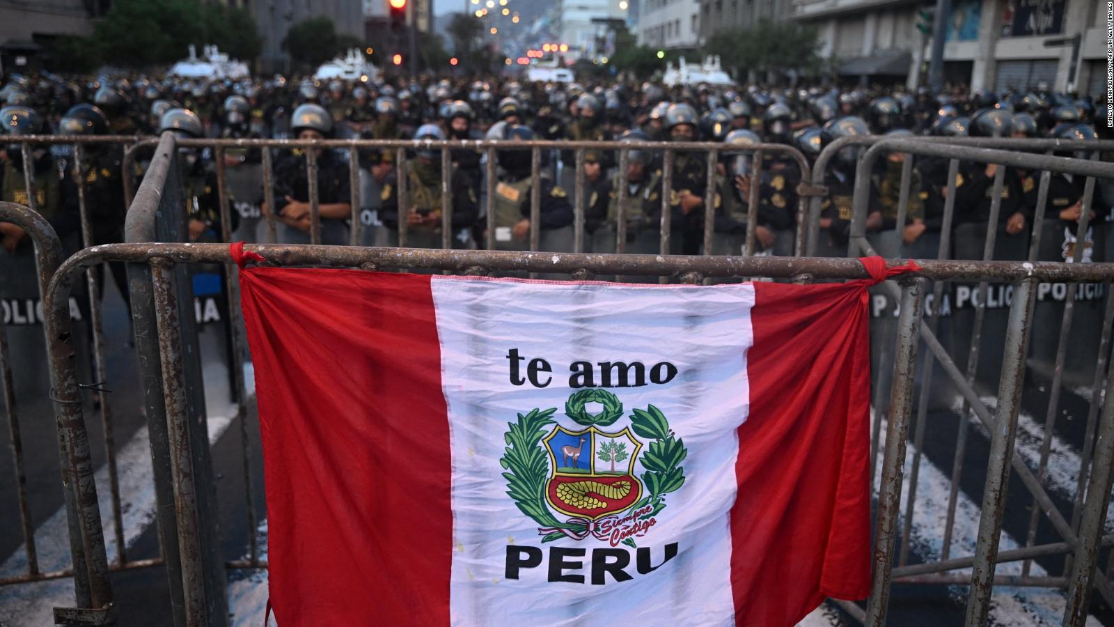 ¿Por qué The Economist degrada a Perú en su Índice de Democracia?