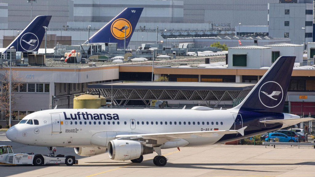 Lufthansa obligada a cancelar más de 1.300 vuelos