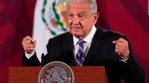 ¿Por qué López Obrador quiere modificar las leyes electorales?