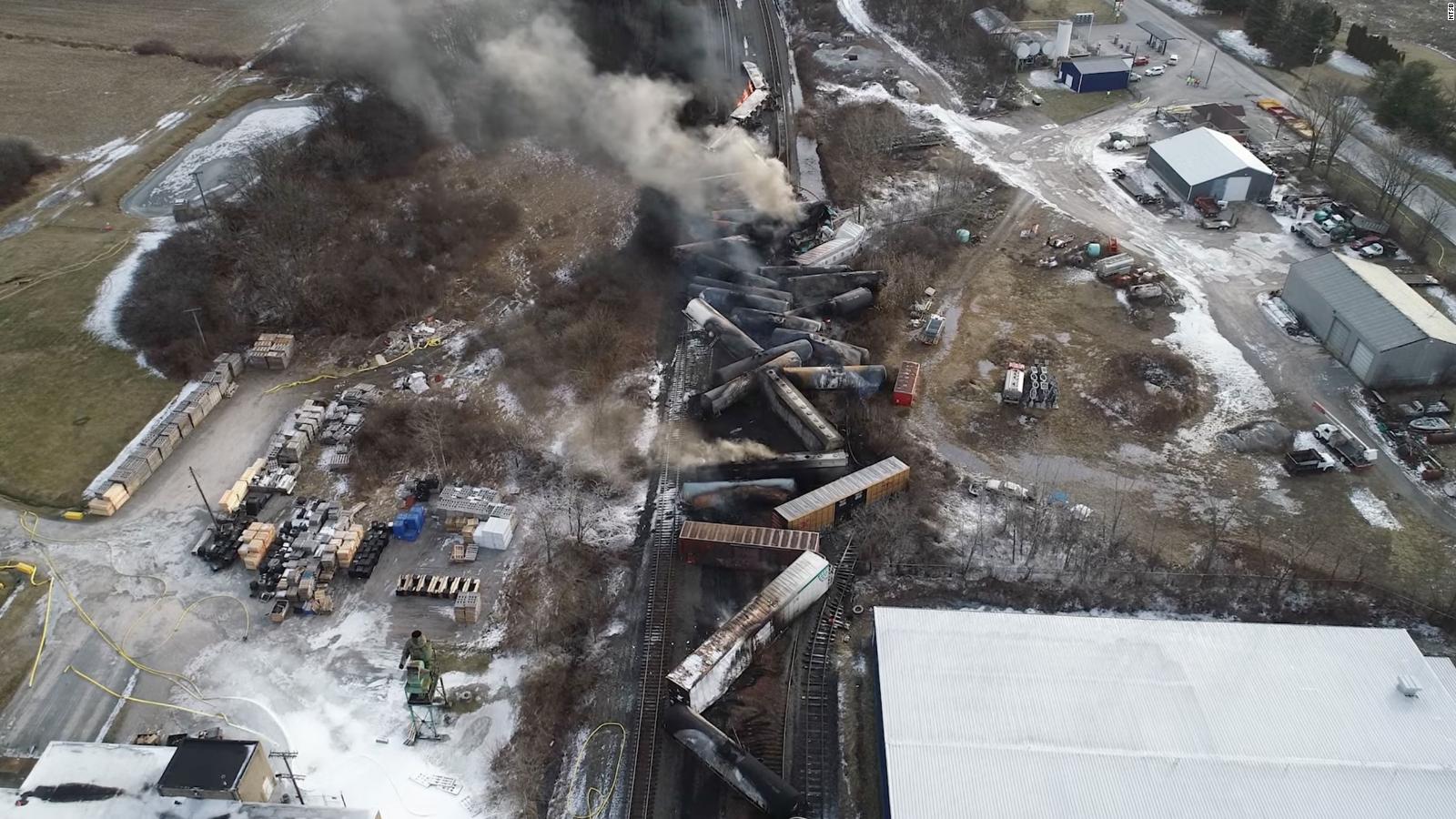 New videos show sparks in the train that derailed in Ohio The Limited