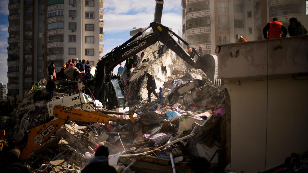 Mexicana radicada en Turquía narra cómo vivió el terremoto