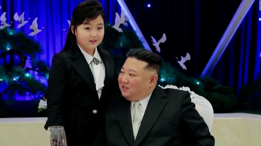 ¿Qué hay detrás de la repentina popularidad de la hija de Kim Jong Un?