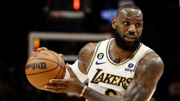 5 cosas: Los Lakers de Los Ángeles rinden un homenaje a LeBron James