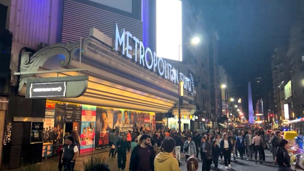 Sales record is recorded in the Buenos Aires theater