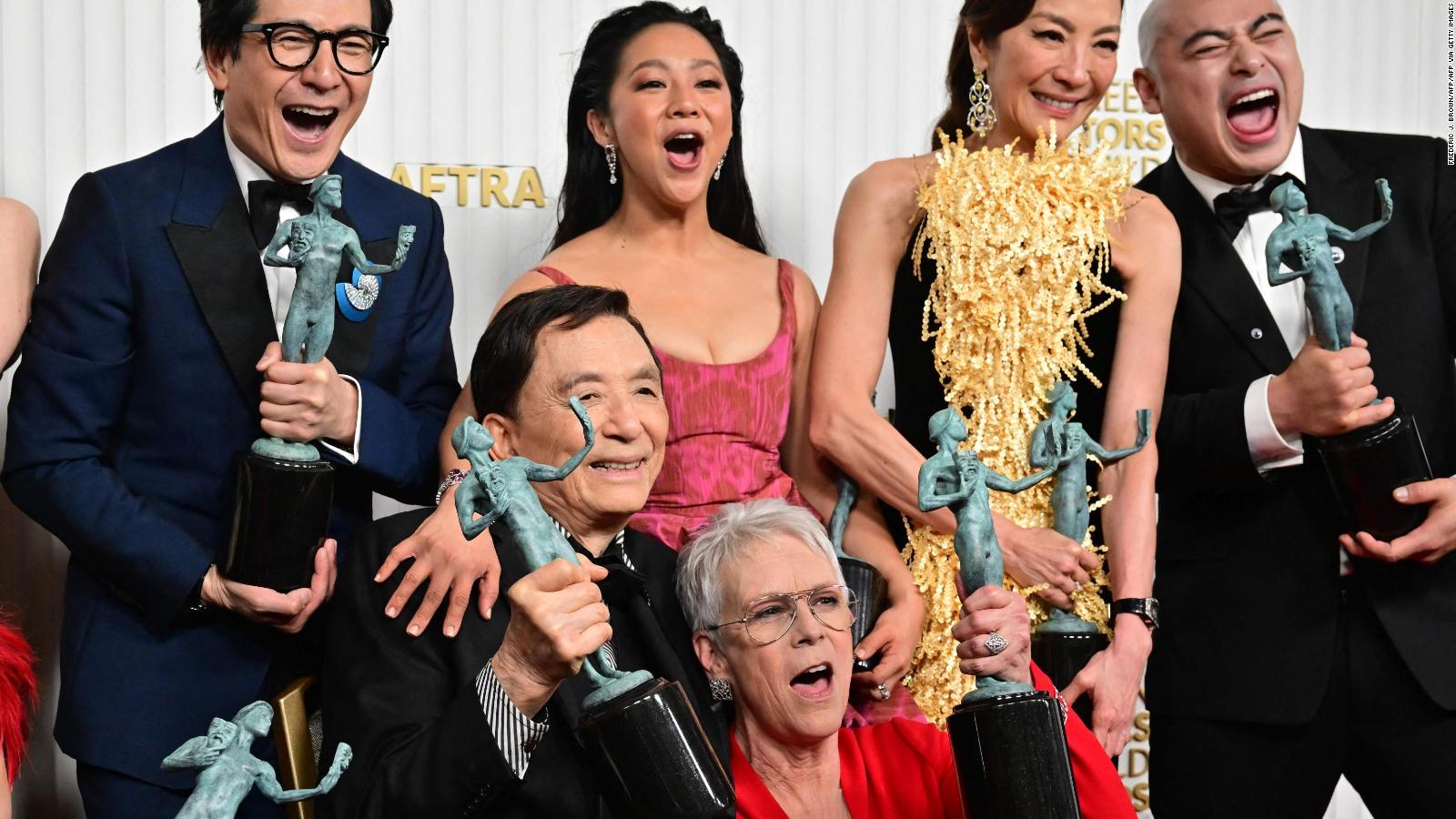 Y después de los premios del sindicato de Hollywood, ¿qué podemos esperar de los Oscar?  |  Video