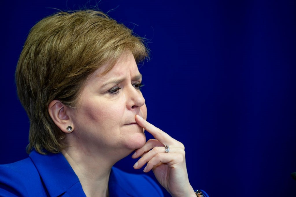 Medios británicos informaron que la primera ministra de Escocia, Nicola Sturgeon, presentará su dimisión.