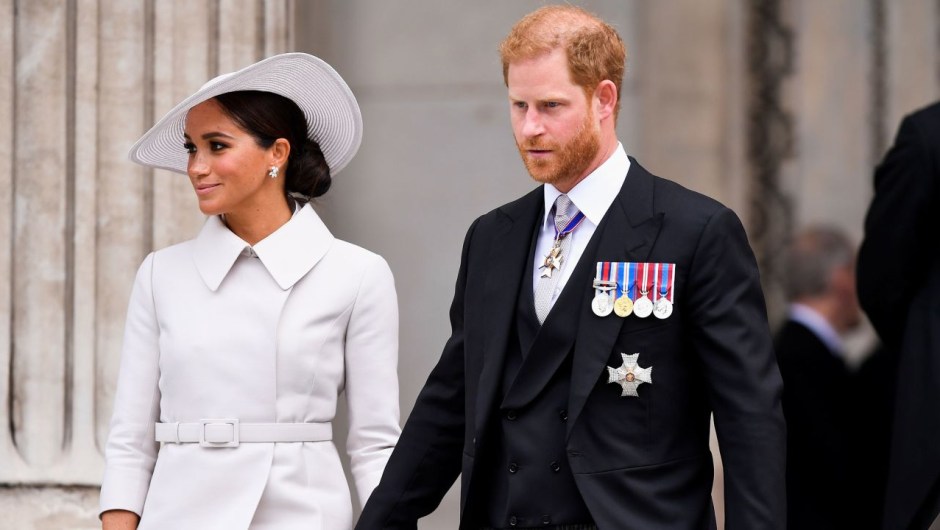 El príncipe Harry y Meghan, duquesa de Sussex, durante las celebraciones del Jubileo de Platino de la Reina en Londres el año pasado.  Supongo que esa fue la última vez que usaron Frogmore Cottage.  (Crédito: Toby Melville/Pool/Reuters/Archivo)