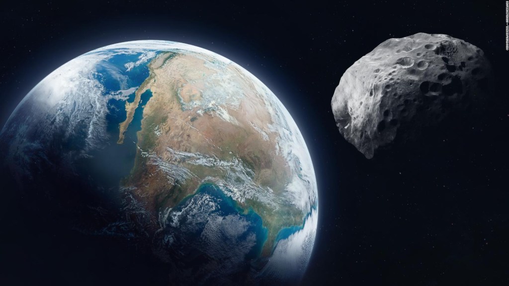 NASA discovers that a giant asteroid could crash into Earth