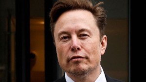 Elon Musk se burla públicamente de un trabajador de Twitter con discapacidad que no sabe si fue despedido