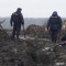 La peligrosa labor de los soldados ucranianos en campos minados