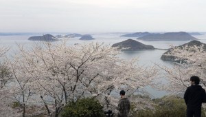 Islas de Japón, vistas desde el monte Shiude en Mitoyo, prefectura de Kagawa. (Crédito: Kyodo News/Getty Images/Archivo)