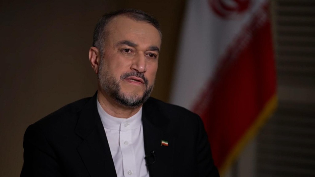 Canciller de Irán responde a abusos de prisioneros en su país