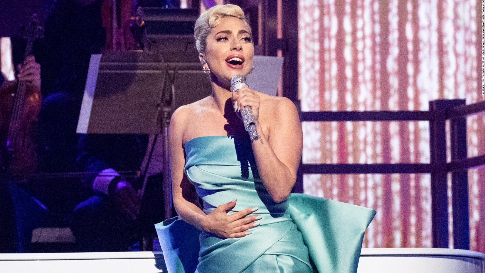 La razón por la que Lady Gaga no podrá cantar su tema «Hold my hand» en los Oscar 2023 |  Video