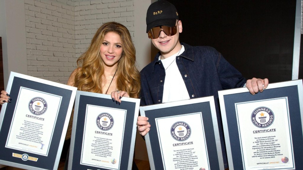 Shakira'nın tuhaf rap seansı 4 Guinness rekoru kırdı