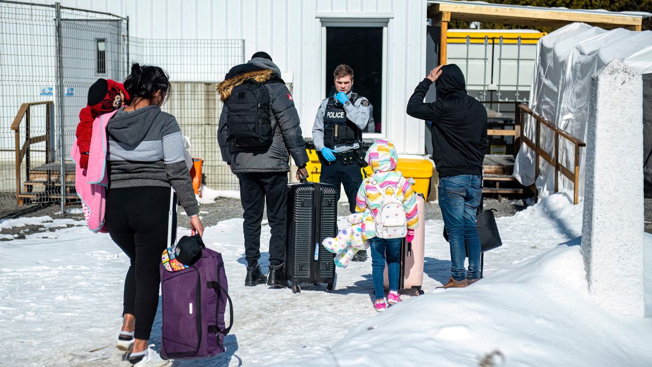 roxham frontera canadá inmigrantes